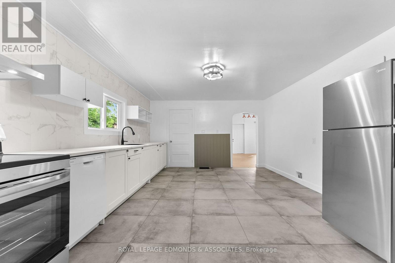 663 Fischer Street, Pembroke, Ontario  K8A 6K4 - Photo 7 - X13505258