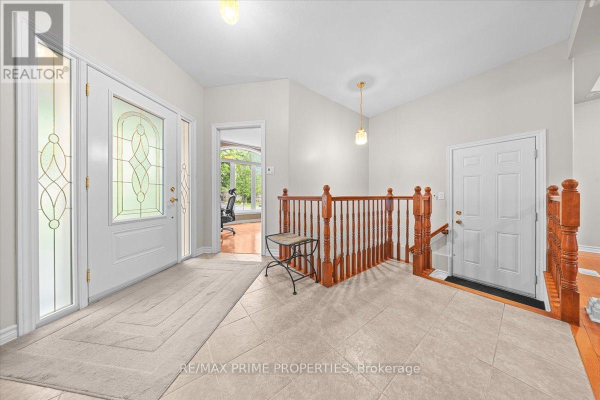 1863 Springridge Drive, Ottawa, Ontario  K4A 4R1 - Photo 4 - X13505130