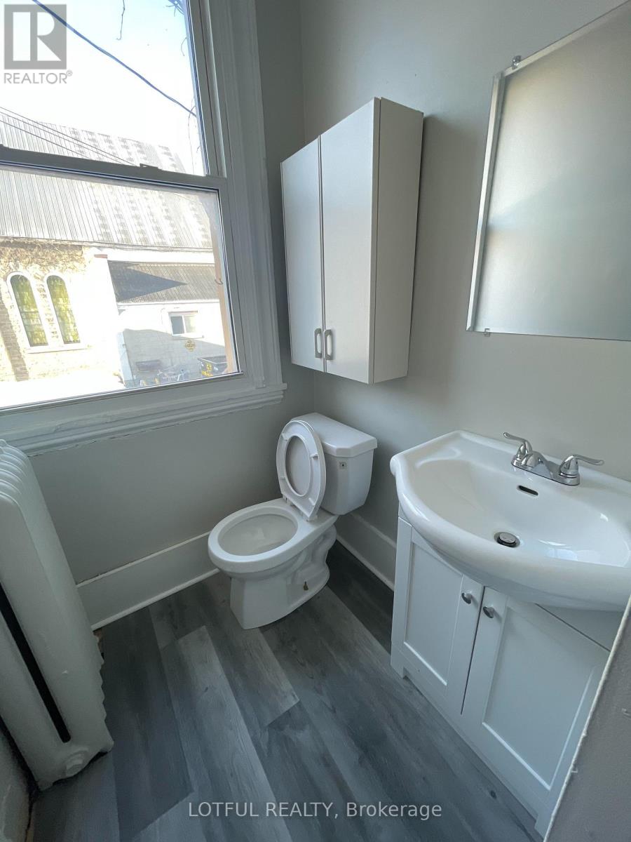 3 - 4-1/2 Russell Street E, Smiths Falls, Ontario  K7A 1E8 - Photo 14 - X13505182