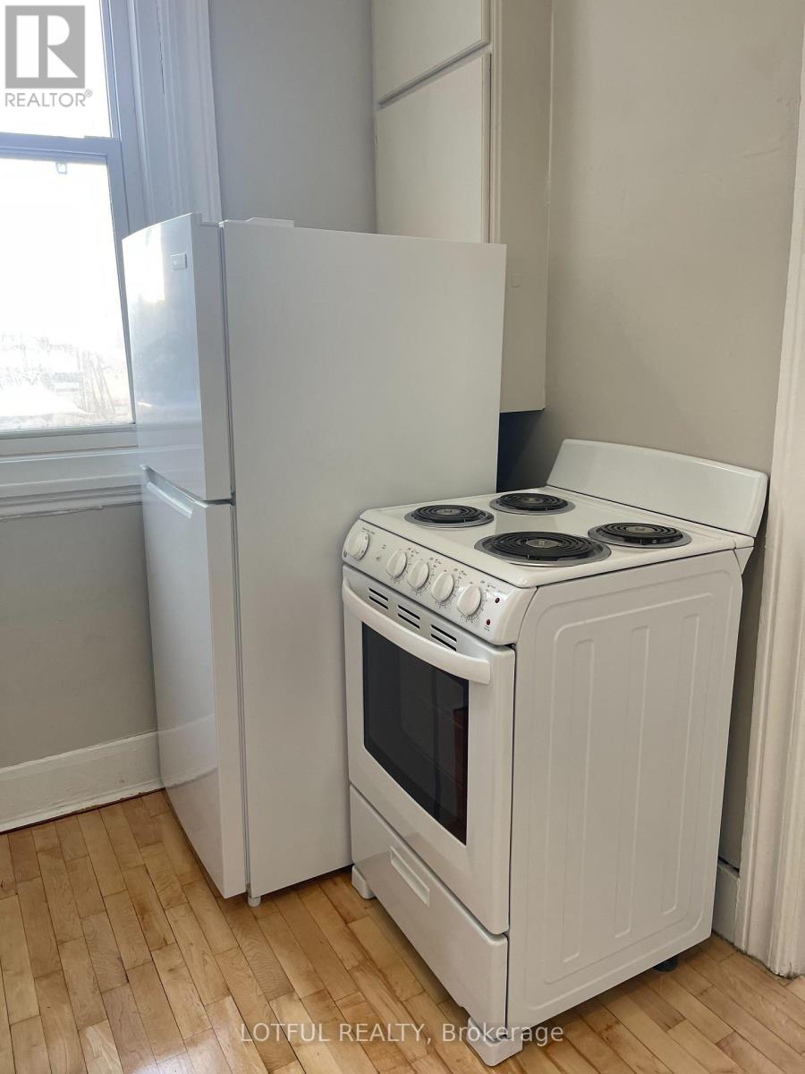3 - 4-1/2 Russell Street E, Smiths Falls, Ontario  K7A 1E8 - Photo 8 - X13505182