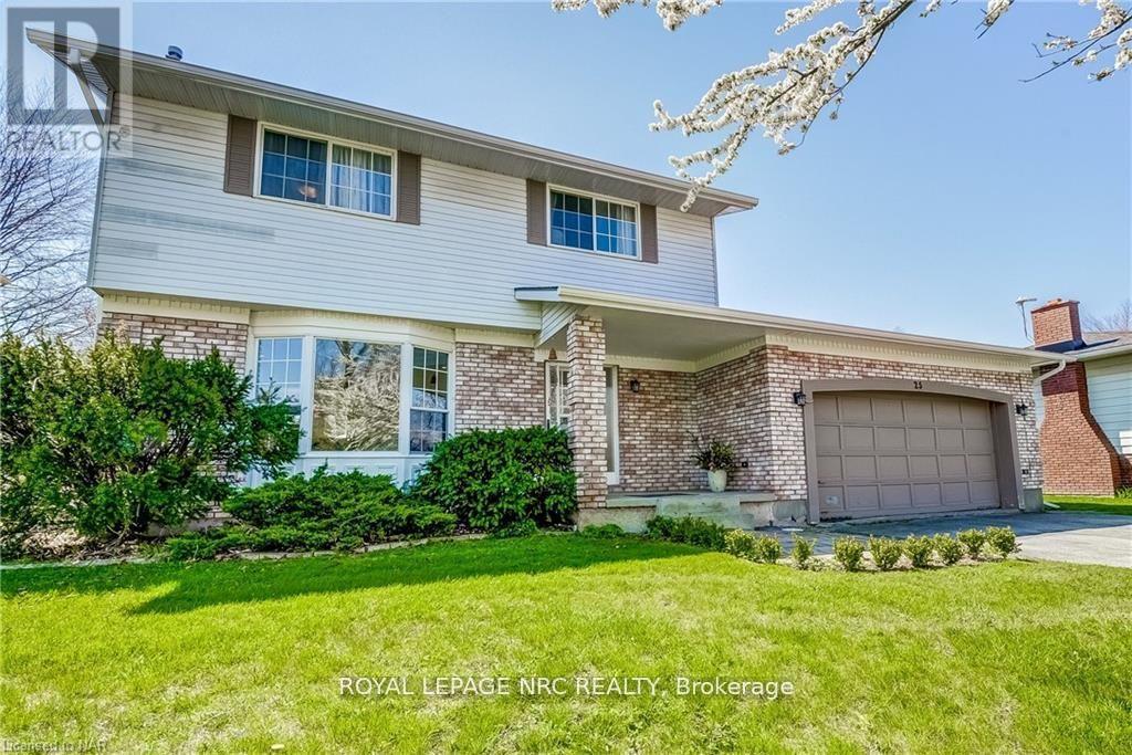 25 St George Court, Fort Erie, Ontario  L0S 1B0 - Photo 4 - X13505276