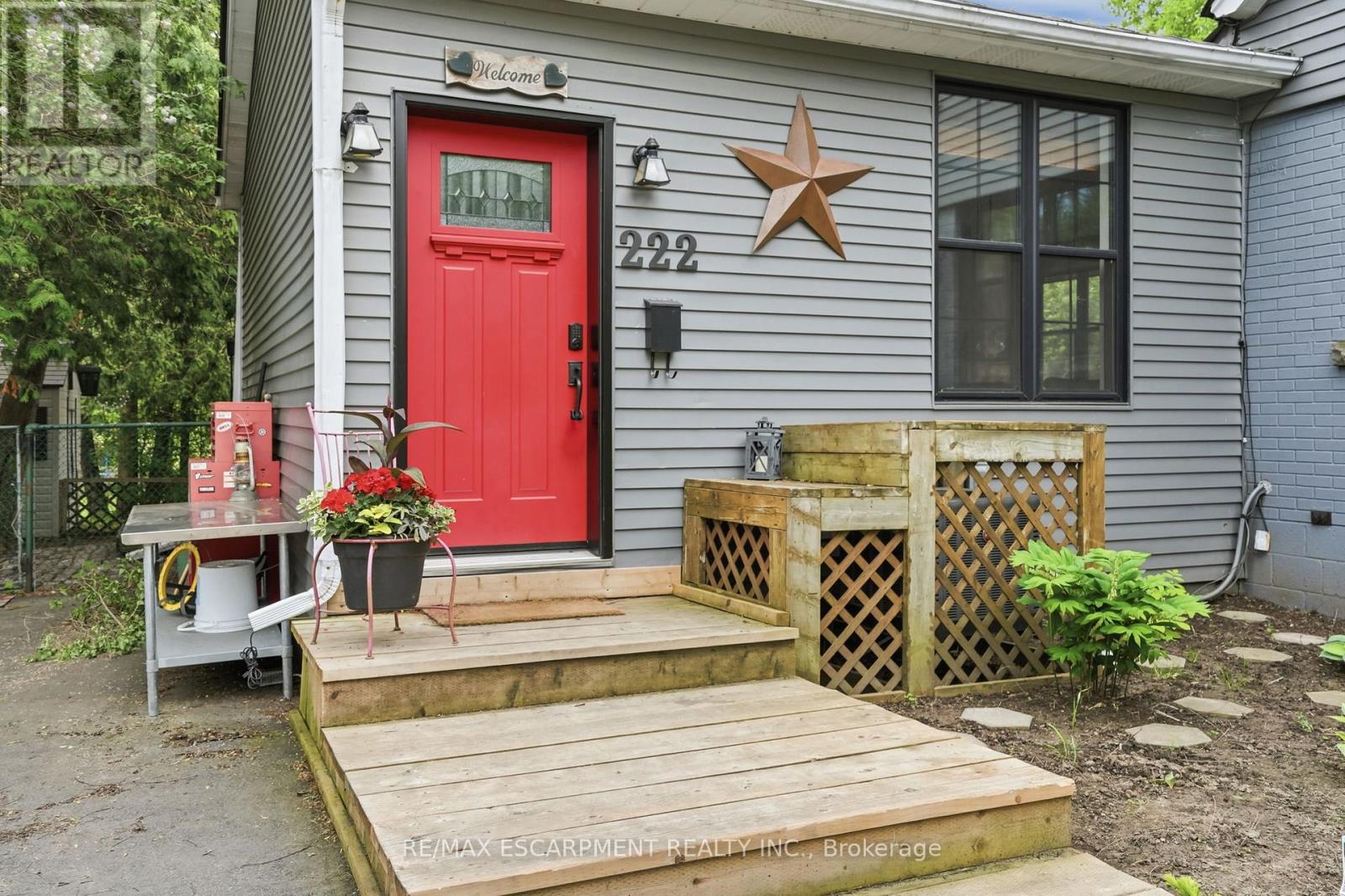 222 Concession 11 E, Hamilton, Ontario  L8B 1H8 - Photo 4 - X13174994