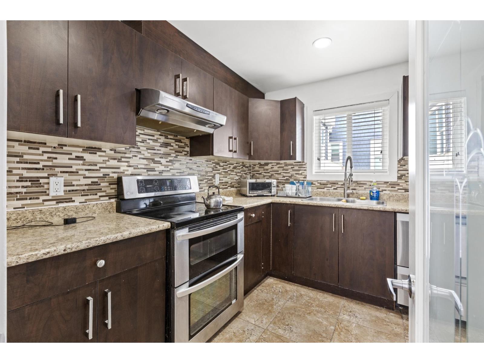 1593 Stevens Street, White Rock, British Columbia  V4B 4Y4 - Photo 13 - R3140823