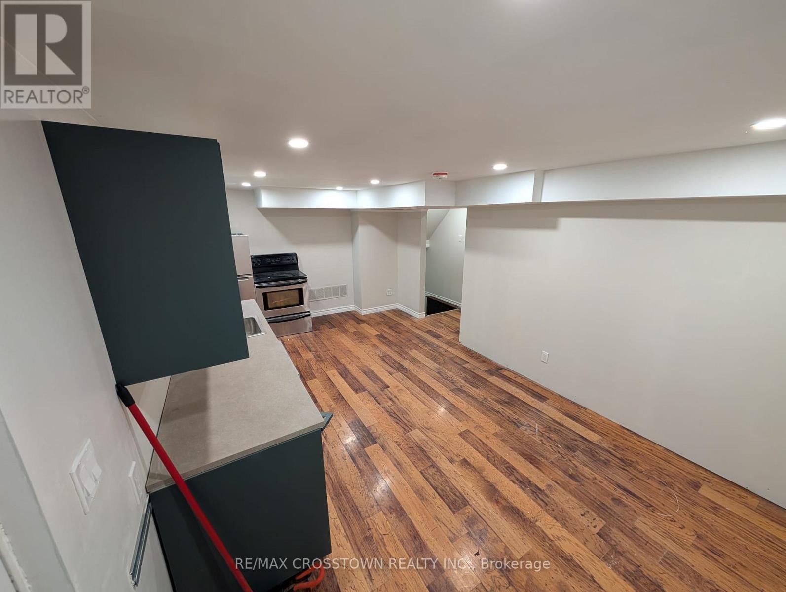 44 Smyth Crescent SW, New Tecumseth, Ontario  L0G 1A0 - Photo 2 - N13495950