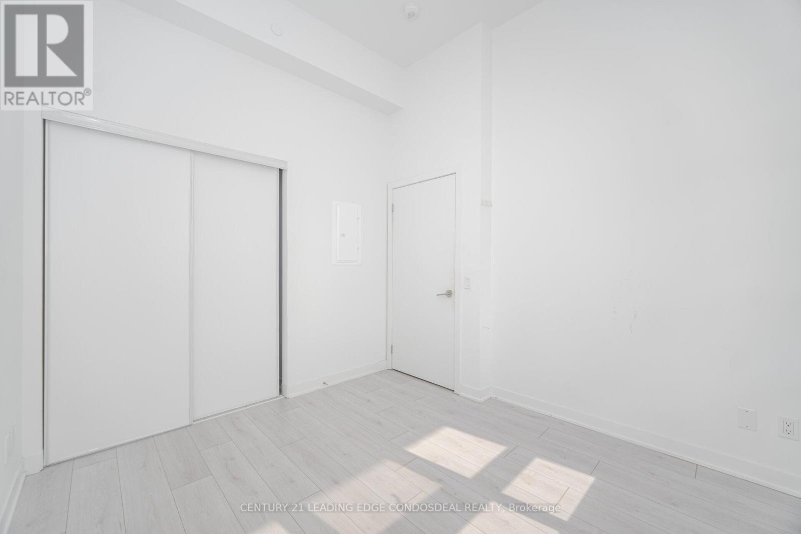 234 - 405 Dundas Street W, Oakville, Ontario  L6M 5P9 - Photo 21 - W13497488