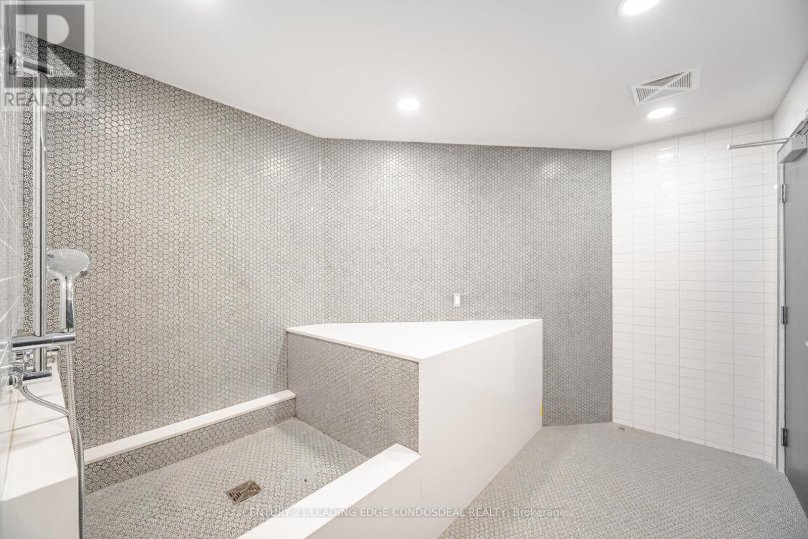 234 - 405 Dundas Street W, Oakville, Ontario  L6M 5P9 - Photo 31 - W13497488