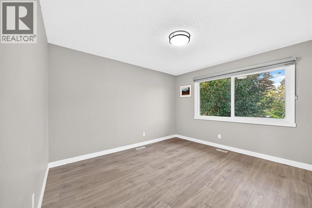 2703 60 Street Ne, Calgary, Alberta  T1Y 2G6 - Photo 15 - A2321822