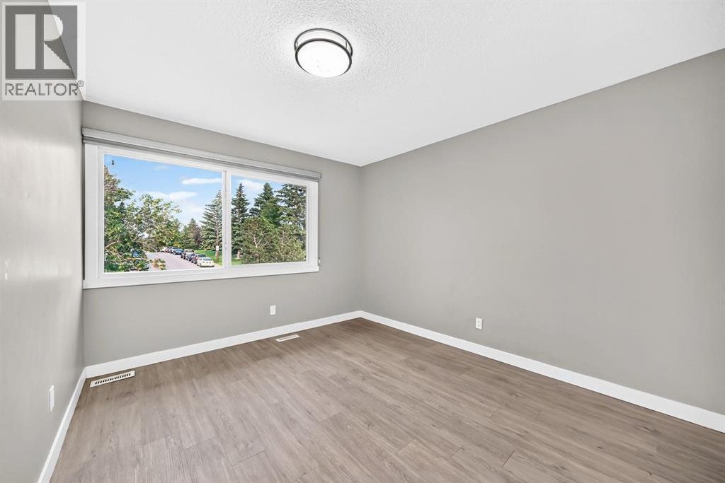 2703 60 Street Ne, Calgary, Alberta  T1Y 2G6 - Photo 21 - A2321822