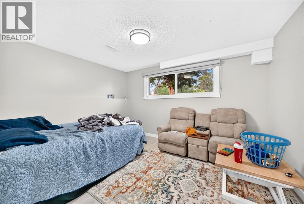 2703 60 Street Ne, Calgary, Alberta  T1Y 2G6 - Photo 36 - A2321822