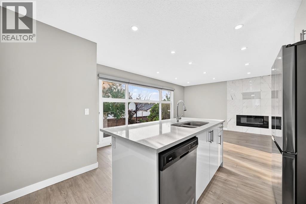 2703 60 Street Ne, Calgary, Alberta  T1Y 2G6 - Photo 9 - A2321822