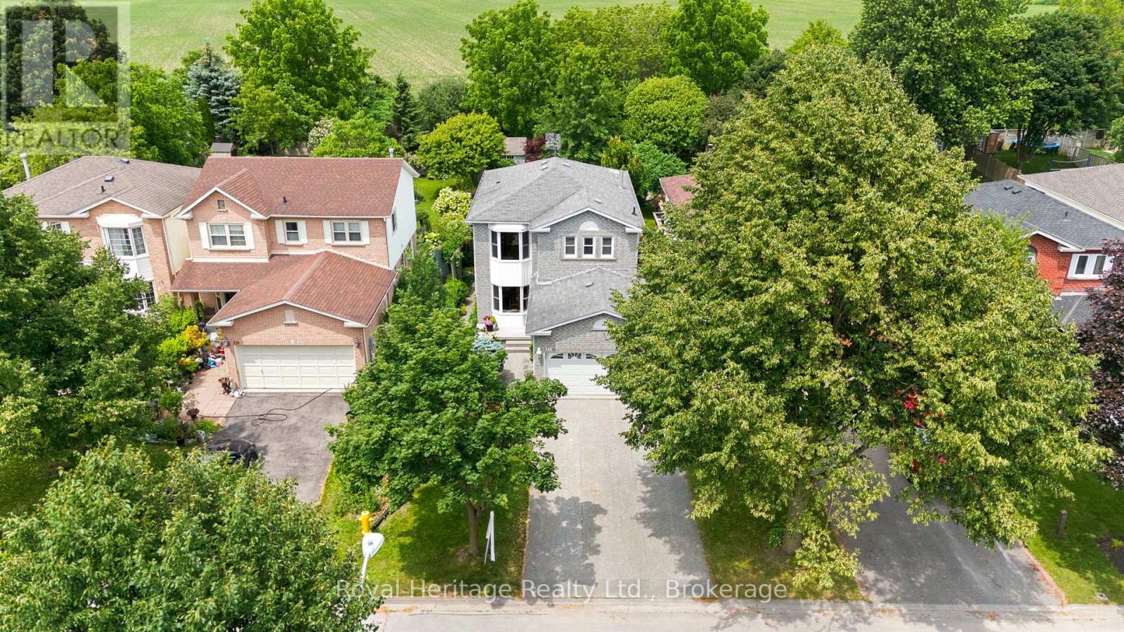 212 Andrew Street, Clarington, Ontario  L1B 1J9 - Photo 2 - E13502158