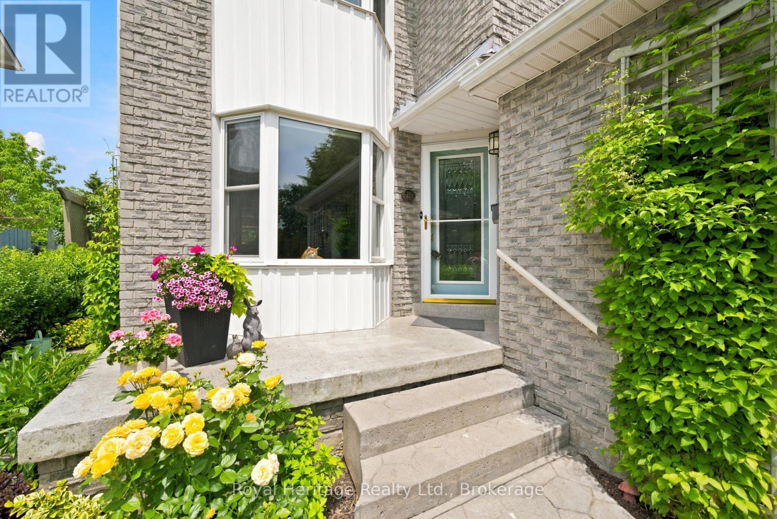 212 Andrew Street, Clarington, Ontario  L1B 1J9 - Photo 5 - E13502158