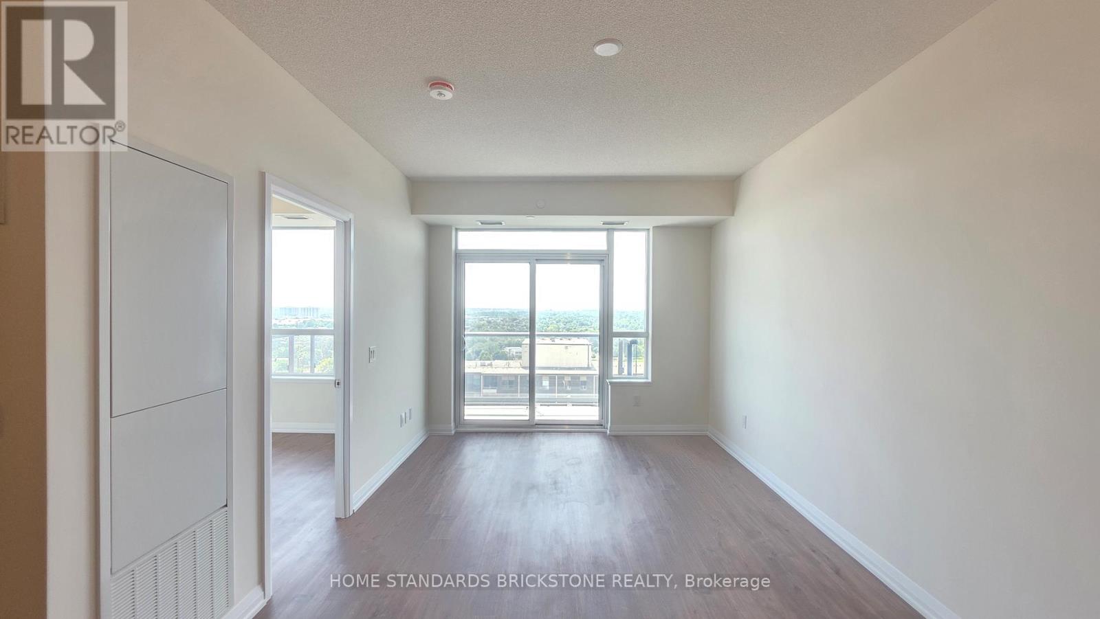 2023 - 3270 Sheppard Avenue E, Toronto, Ontario  M1T 3K3 - Photo 9 - E13504942
