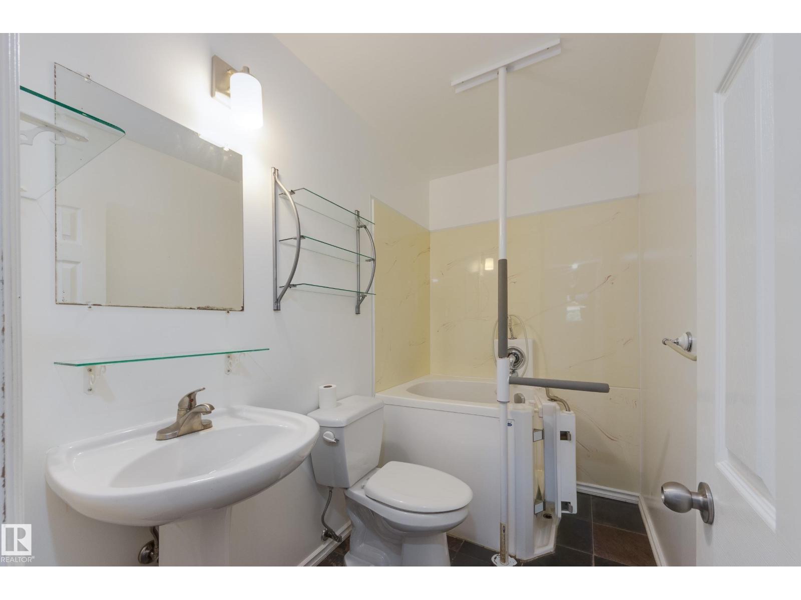 6108 84 Av NW, Edmonton, Alberta  T6B 0H5 - Photo 19 - E4496360