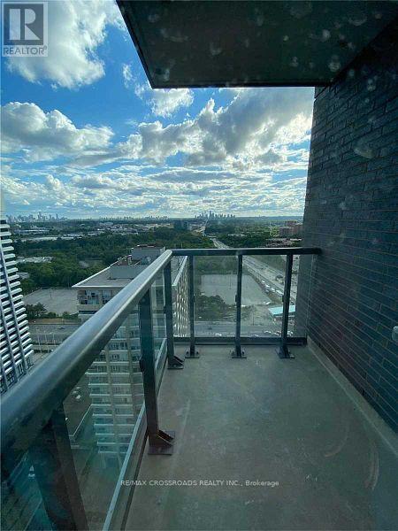 N2909 - 6 Sonic Way, Toronto, Ontario  M3C 0P2 - Photo 3 - C13505114