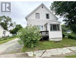 68 Lansdowne ST S, Chapleau, Ontario