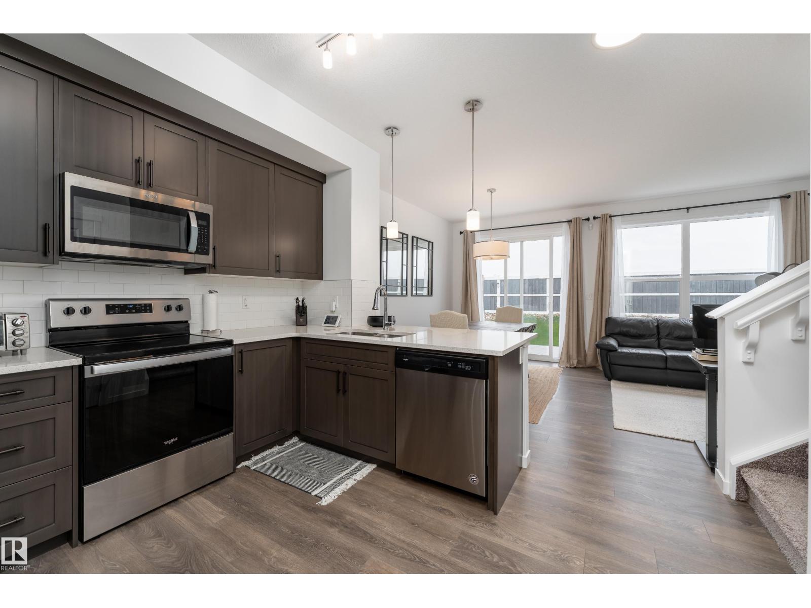 2522 152 Av NW, Edmonton, Alberta  T5Y 3Z1 - Photo 3 - E4496366