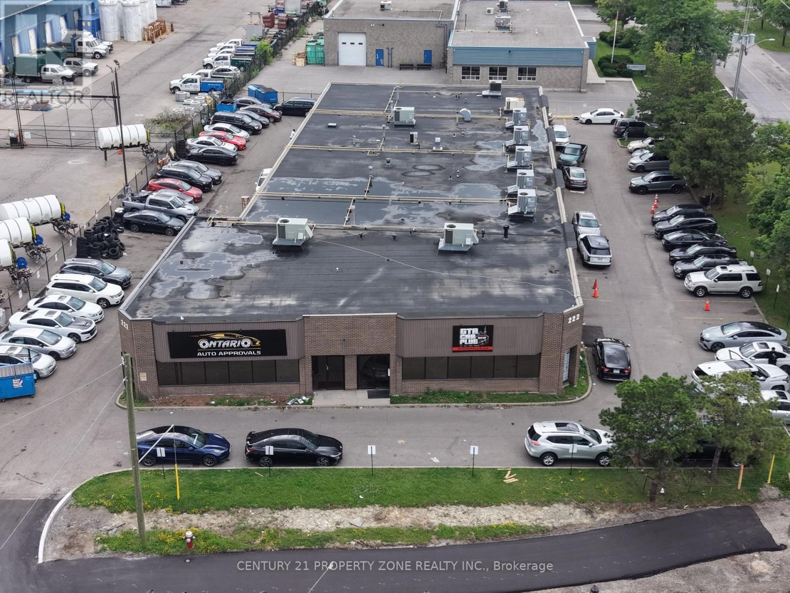 222 Advance Boulevard, Brampton, Ontario  L6T 4Y7 - Photo 3 - W13489762