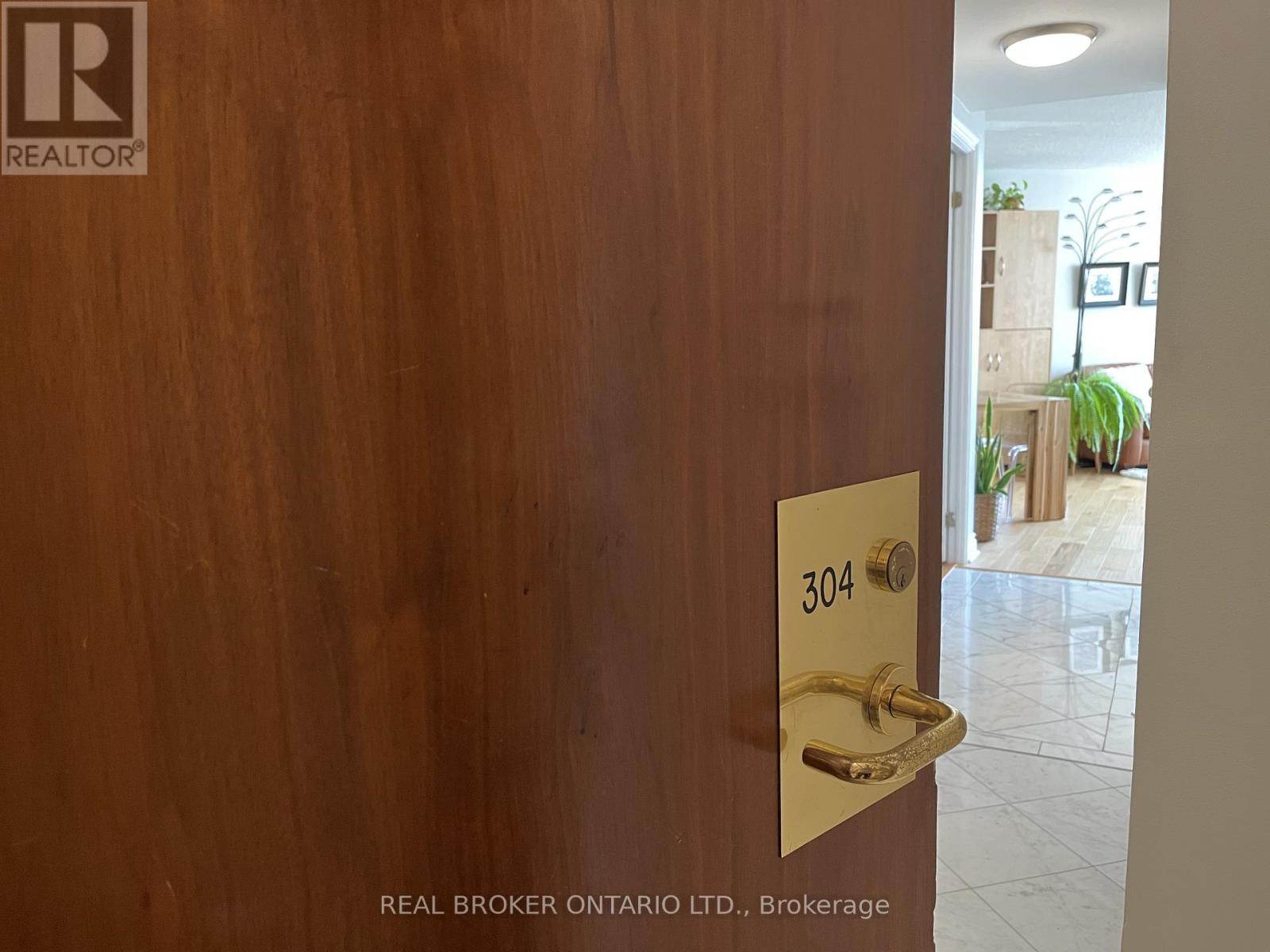 304 - 1 Palace Pier Court, Toronto, Ontario  M8V 3W9 - Photo 12 - W13504310