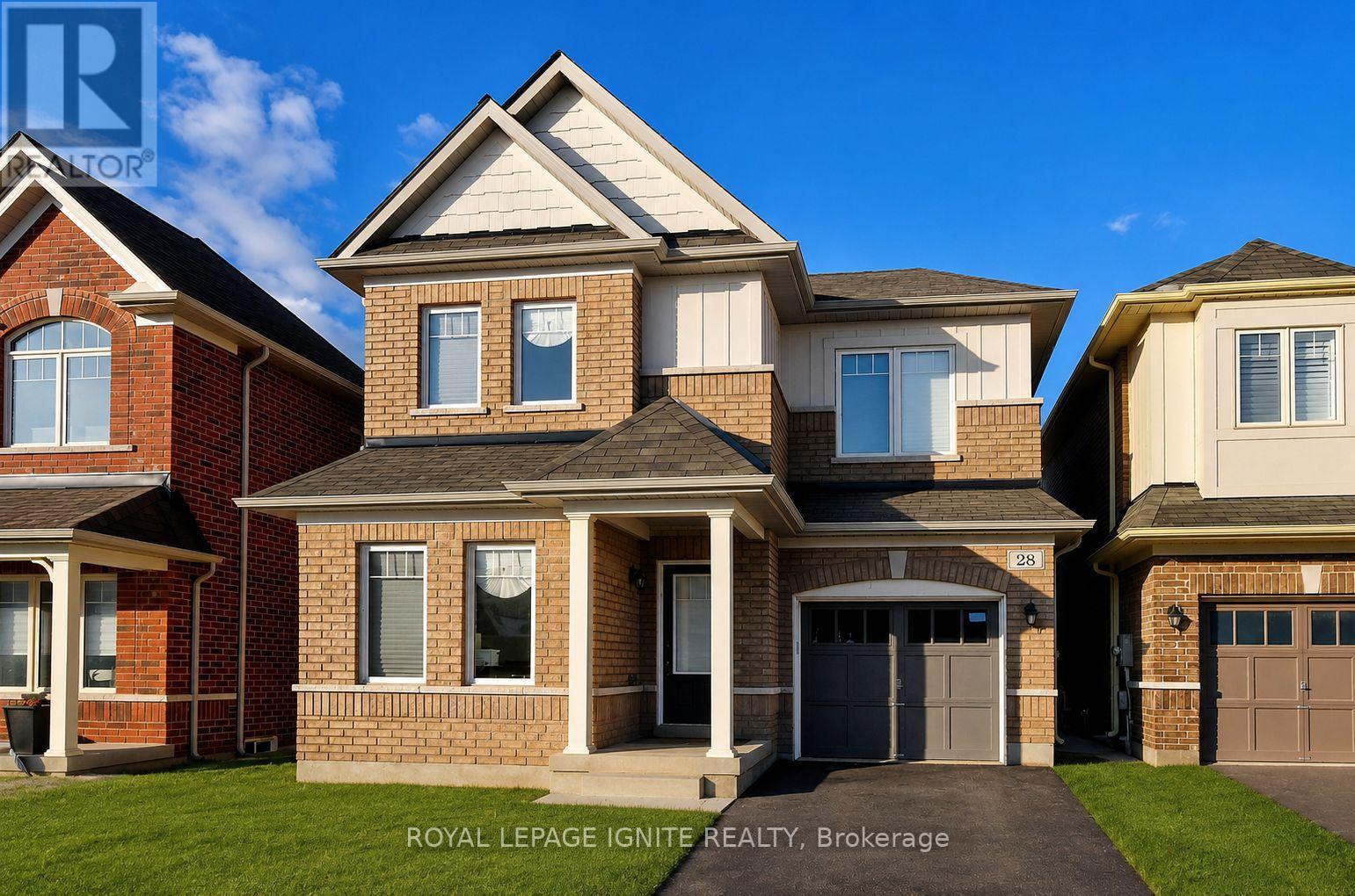 28 FOXBERRY ROAD, East Gwillimbury, Ontario