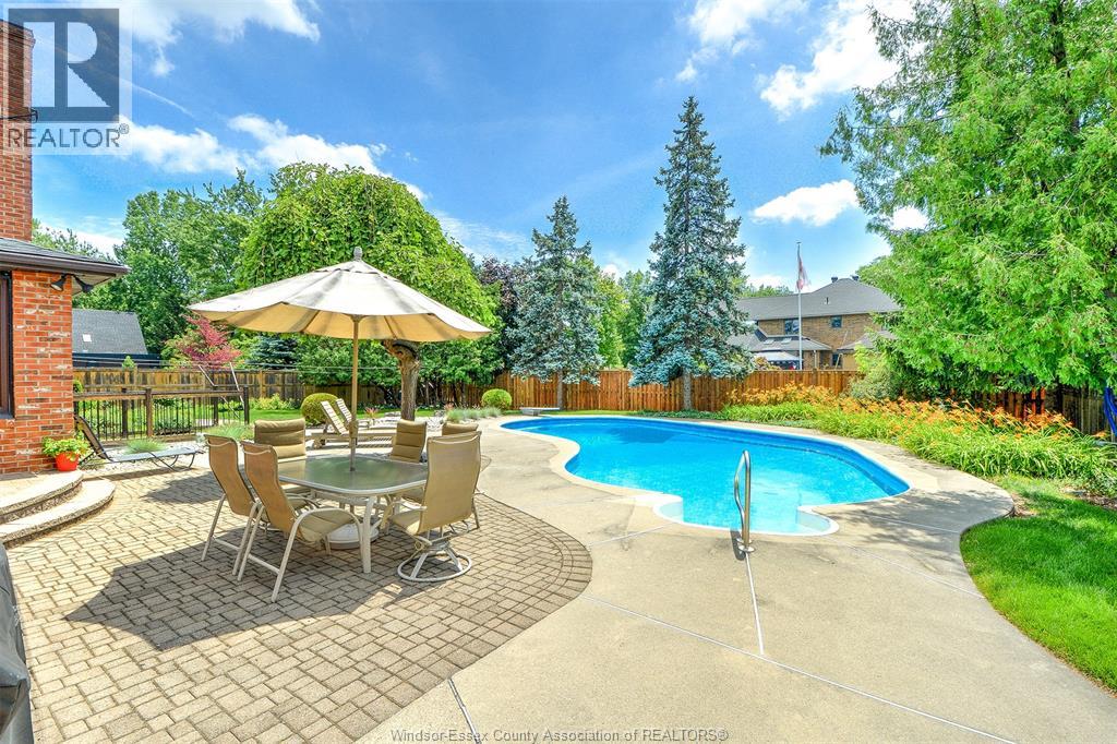 295 Elmgrove, Lakeshore, Ontario  N8N 4G9 - Photo 6 - 26015624