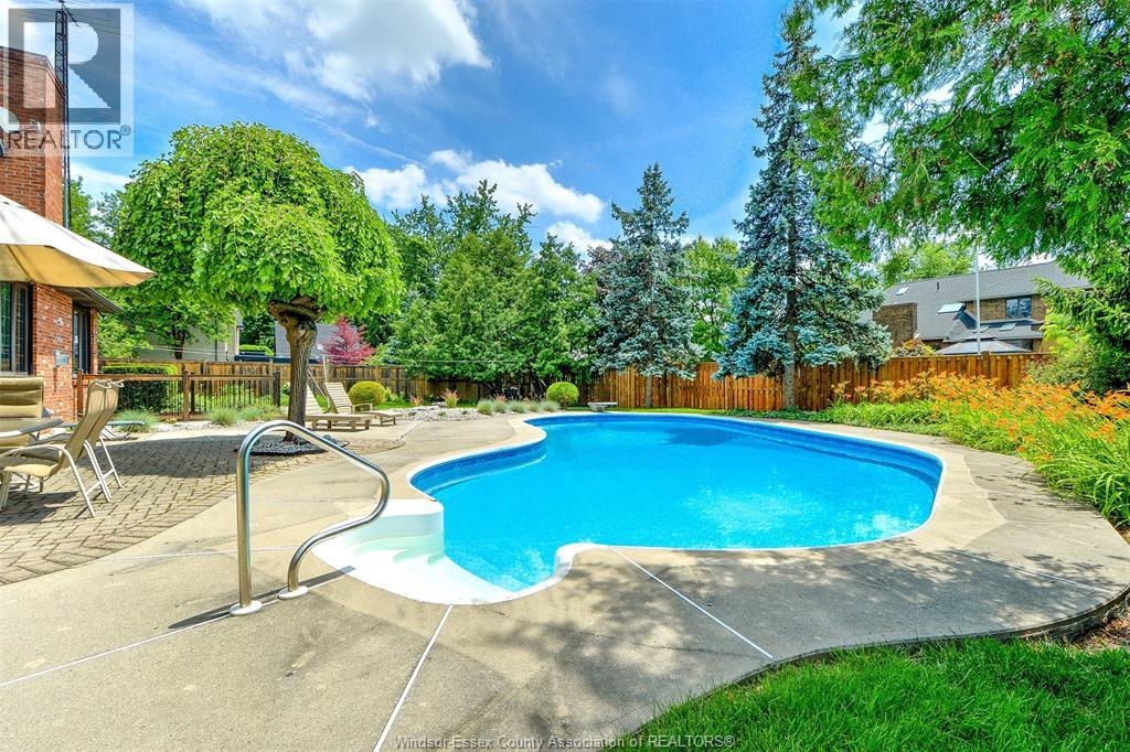 295 Elmgrove, Lakeshore, Ontario  N8N 4G9 - Photo 7 - 26015624