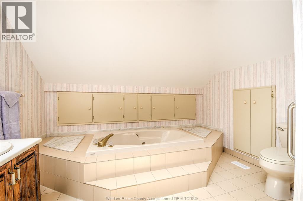 295 Elmgrove, Lakeshore, Ontario  N8N 4G9 - Photo 36 - 26015624
