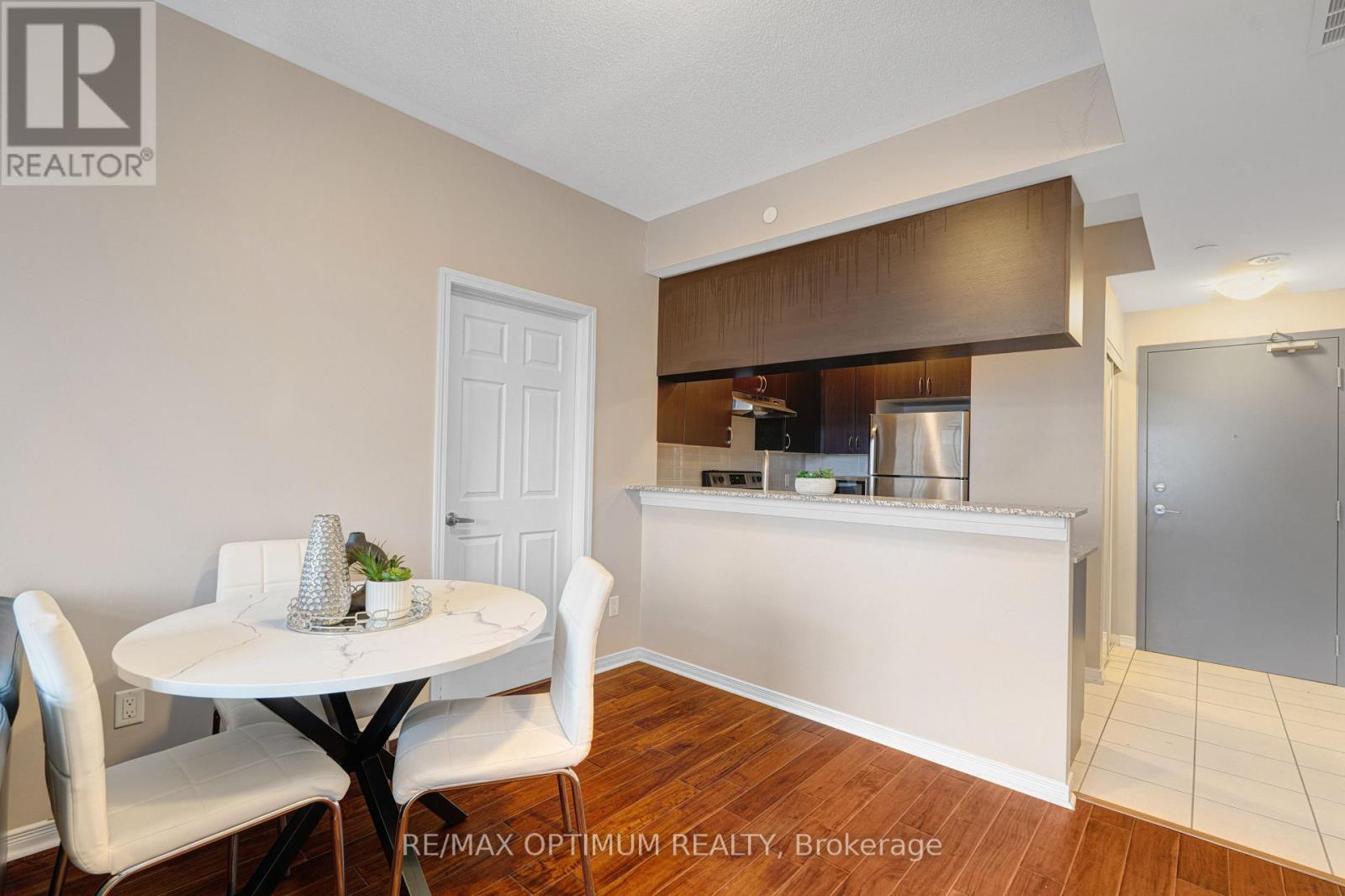 402 - 50 Sky Harbour Drive, Brampton, Ontario  L6Y 6B8 - Photo 8 - W13504984