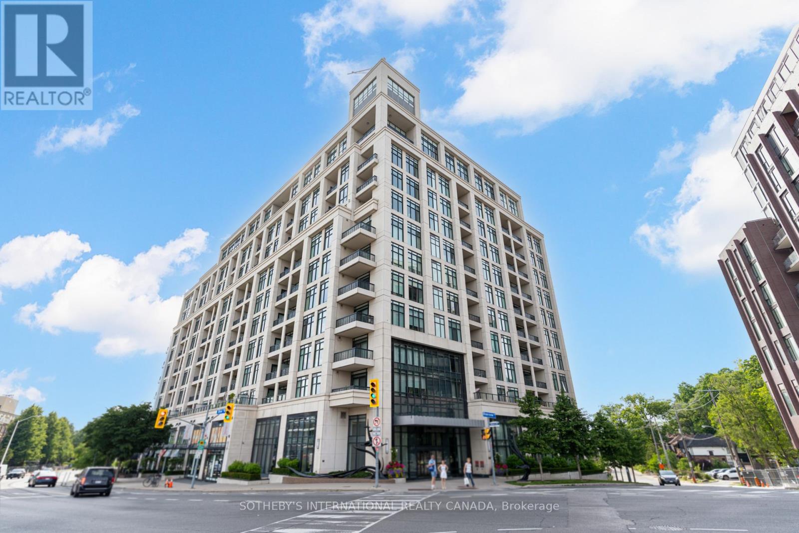 1118 - 1 OLD MILL DRIVE, Toronto, Ontario