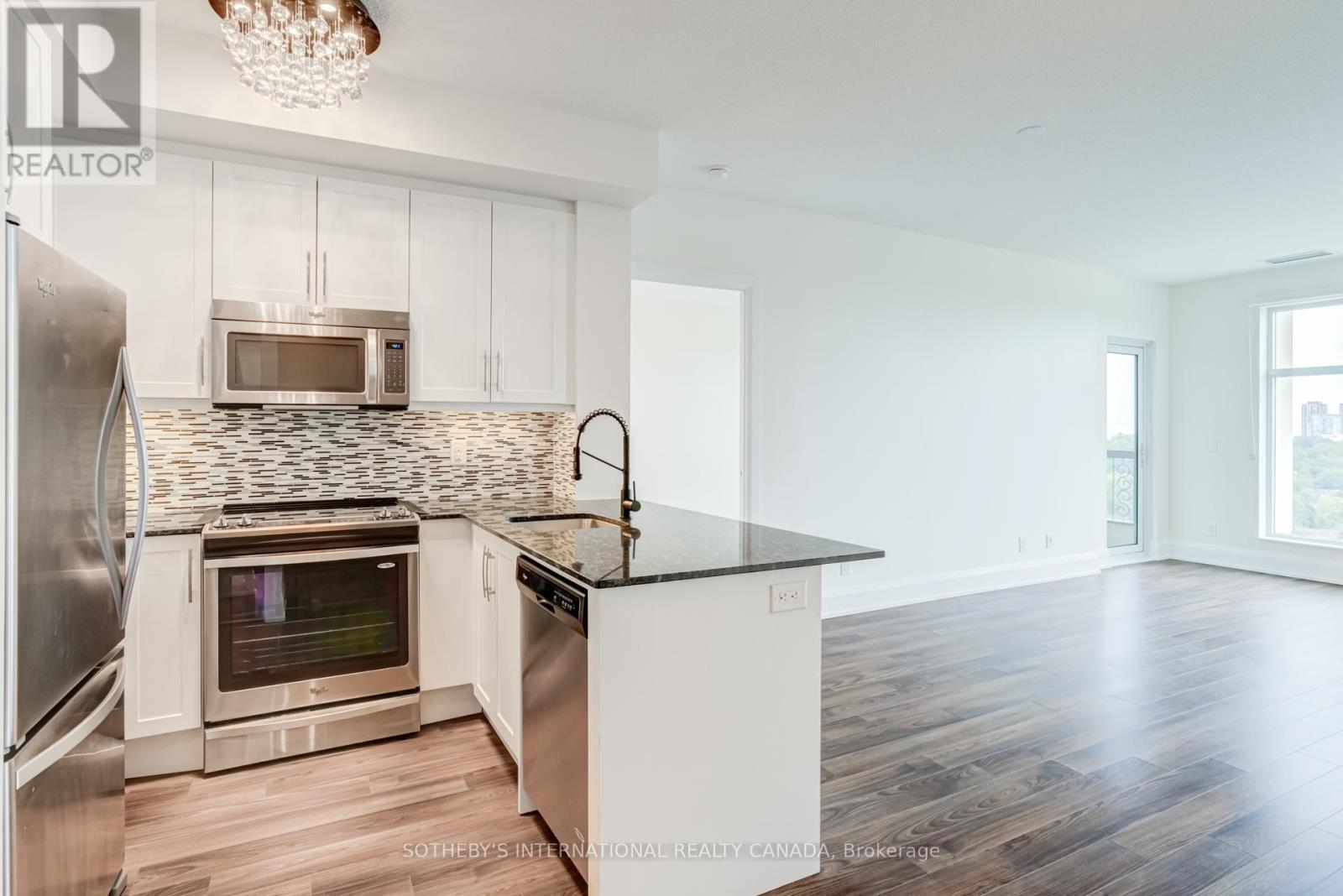1118 - 1 Old Mill Drive, Toronto, Ontario  M6S 0A1 - Photo 10 - W13505116