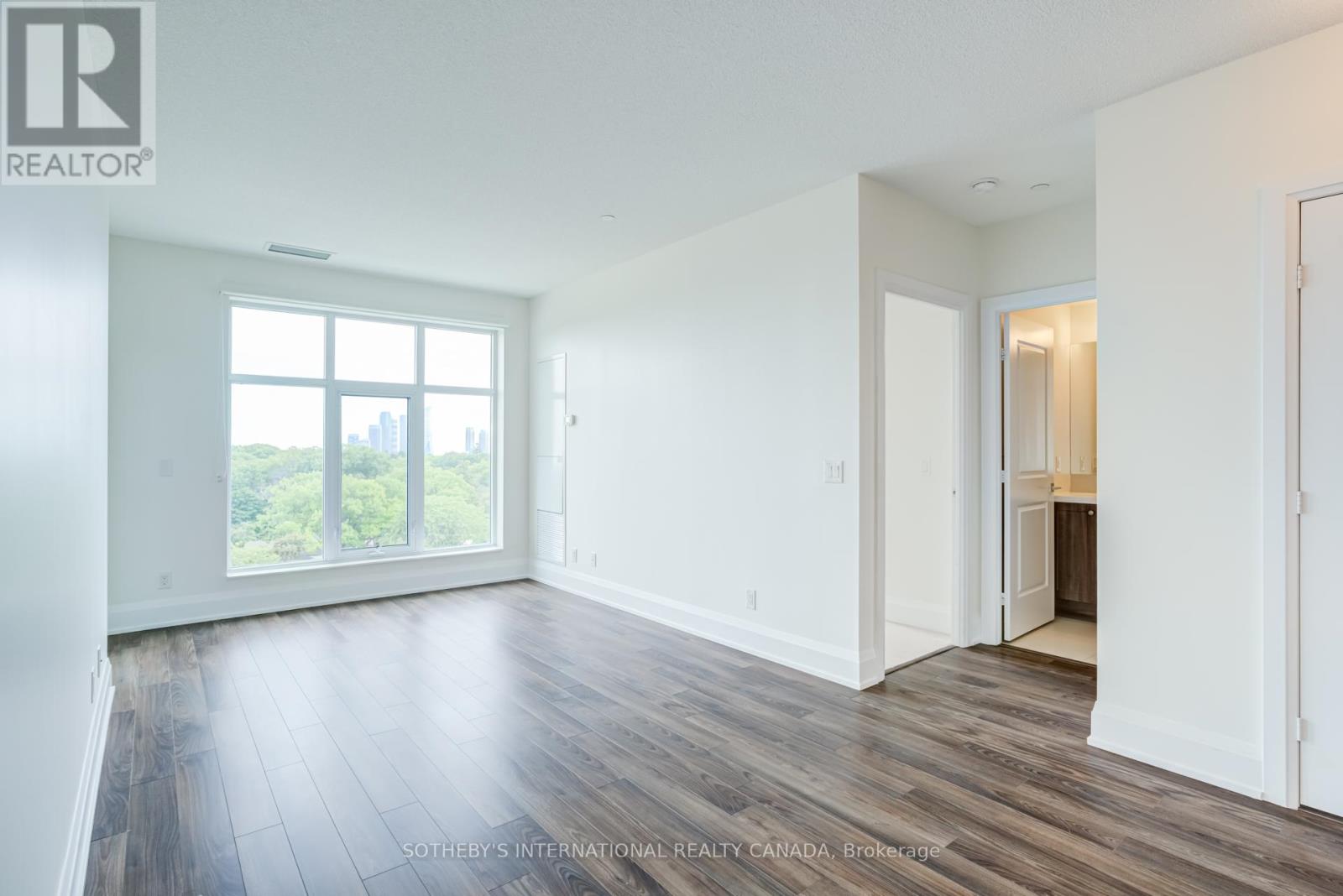 1118 - 1 Old Mill Drive, Toronto, Ontario  M6S 0A1 - Photo 17 - W13505116