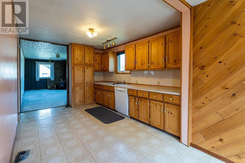 600 Mary St. W., Thunder Bay, Ontario  P7E 4L4 - Photo 7 - TB2601687