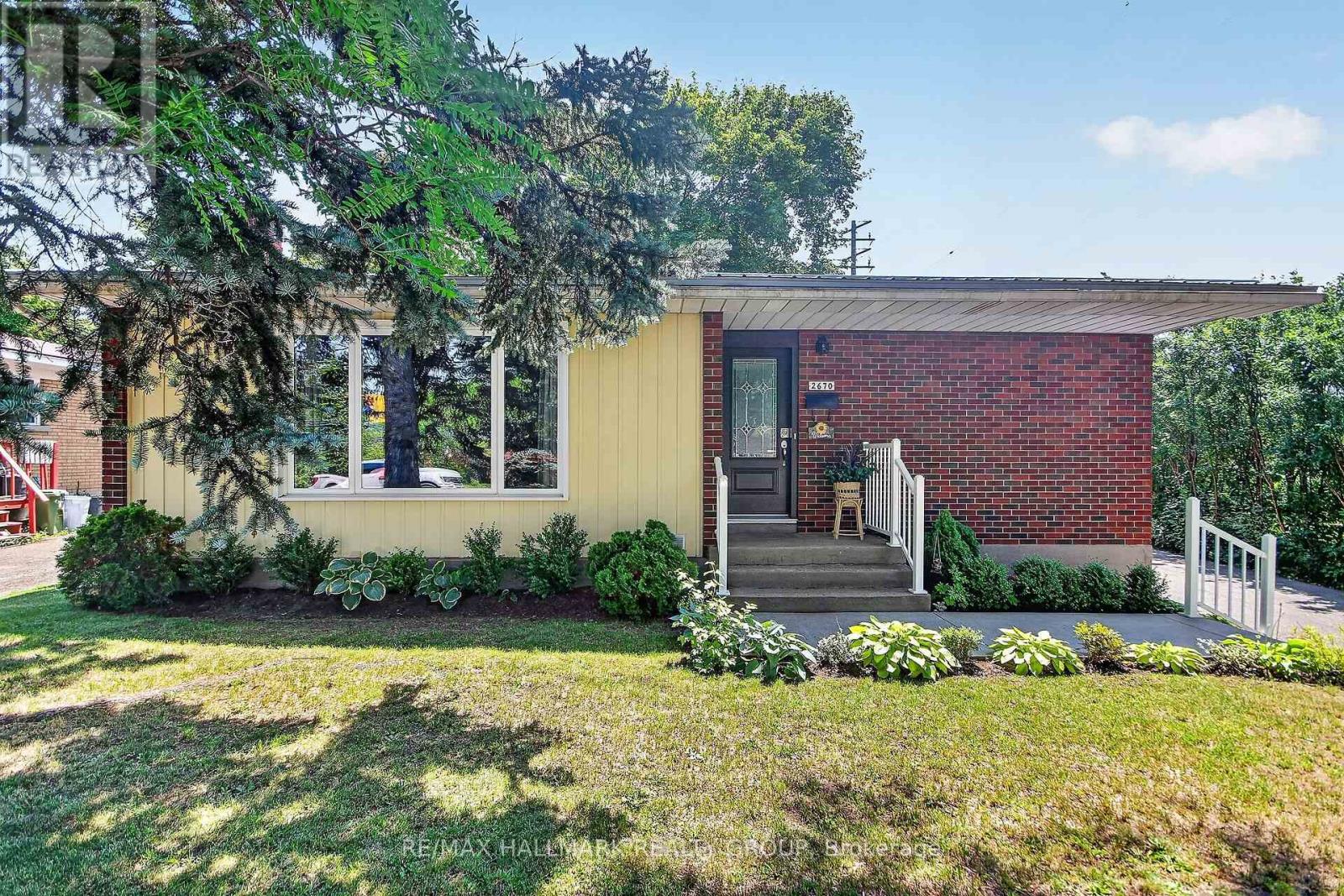 2670 IRIS STREET, Ottawa
