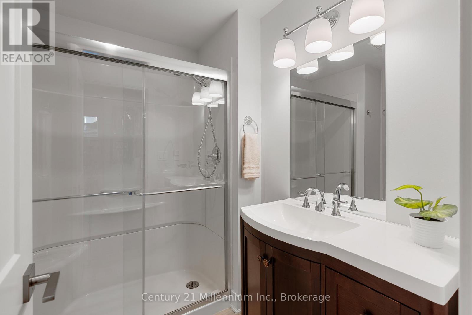 206 Snowberry Lane, Georgian Bluffs, Ontario  N0H 1S0 - Photo 46 - X13504016