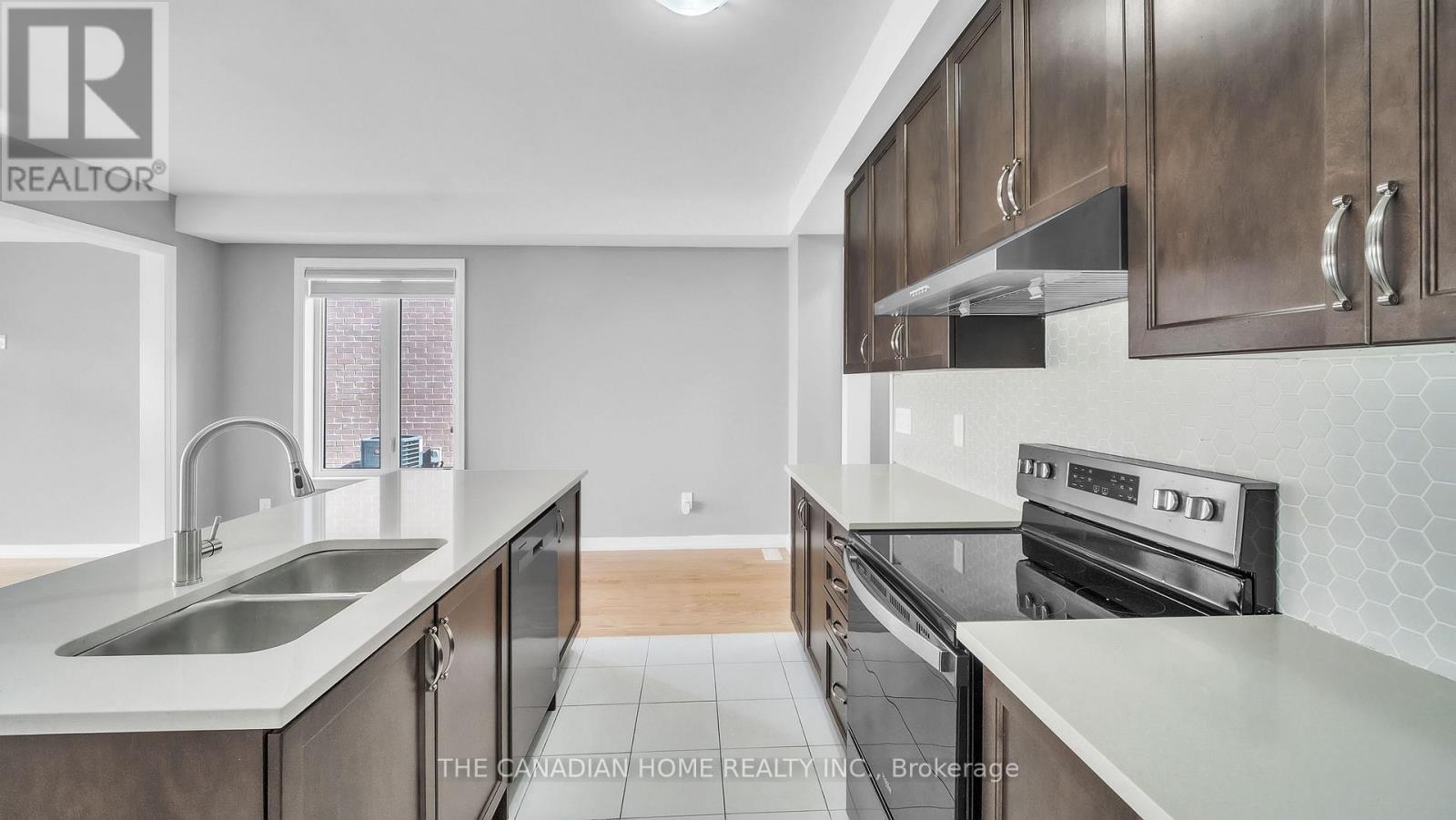 24 Keenan Street, Kawartha Lakes, Ontario  K9V 6C2 - Photo 10 - X13505128