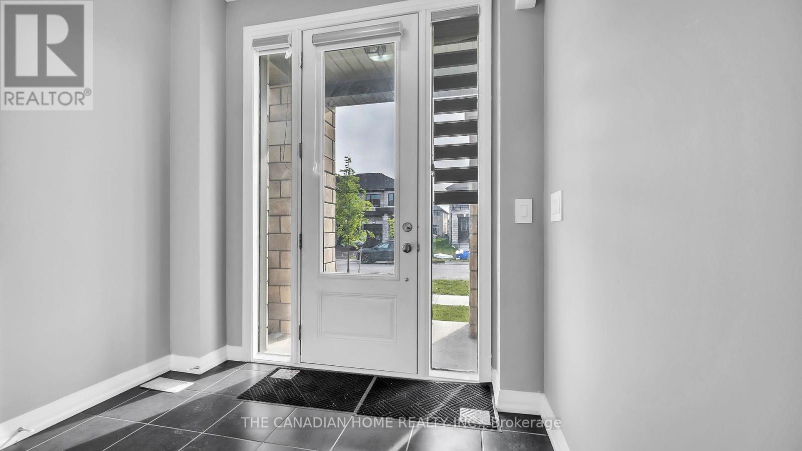 24 Keenan Street, Kawartha Lakes, Ontario  K9V 6C2 - Photo 4 - X13505128