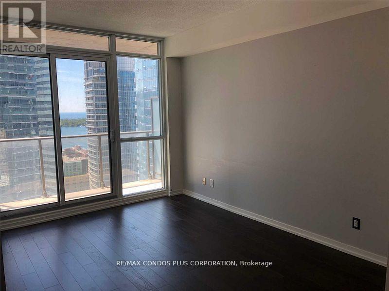 2708 - 55 Bremner Boulevard, Toronto, Ontario  M5J 0A6 - Photo 3 - C13505304