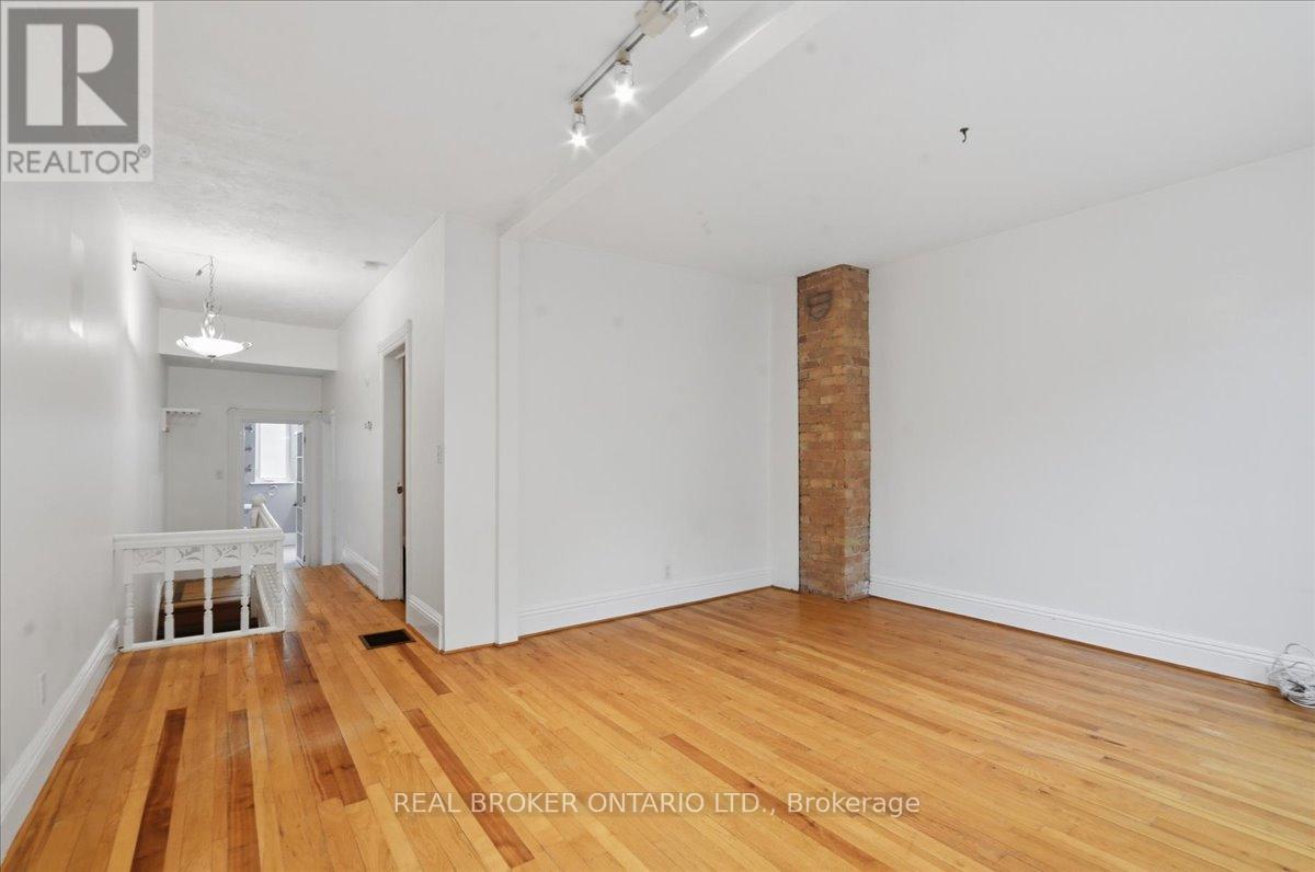 3 - 16 Aberdeen Avenue, Toronto, Ontario M4X 1A2 - Photo 13 - C13505376
