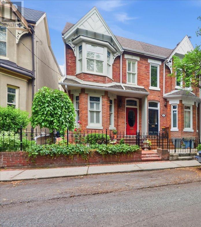 3 - 16 Aberdeen Avenue, Toronto, Ontario M4X 1A2 - Photo 2 - C13505376