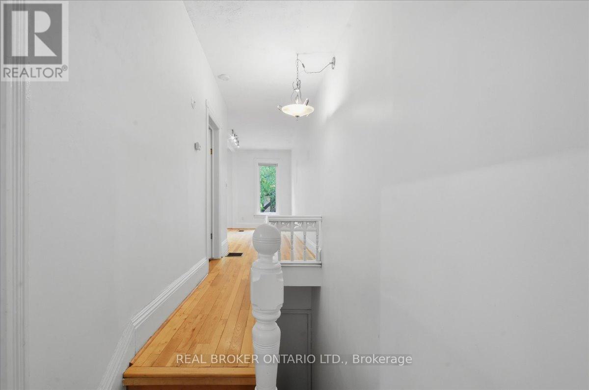 3 - 16 Aberdeen Avenue, Toronto, Ontario M4X 1A2 - Photo 8 - C13505376