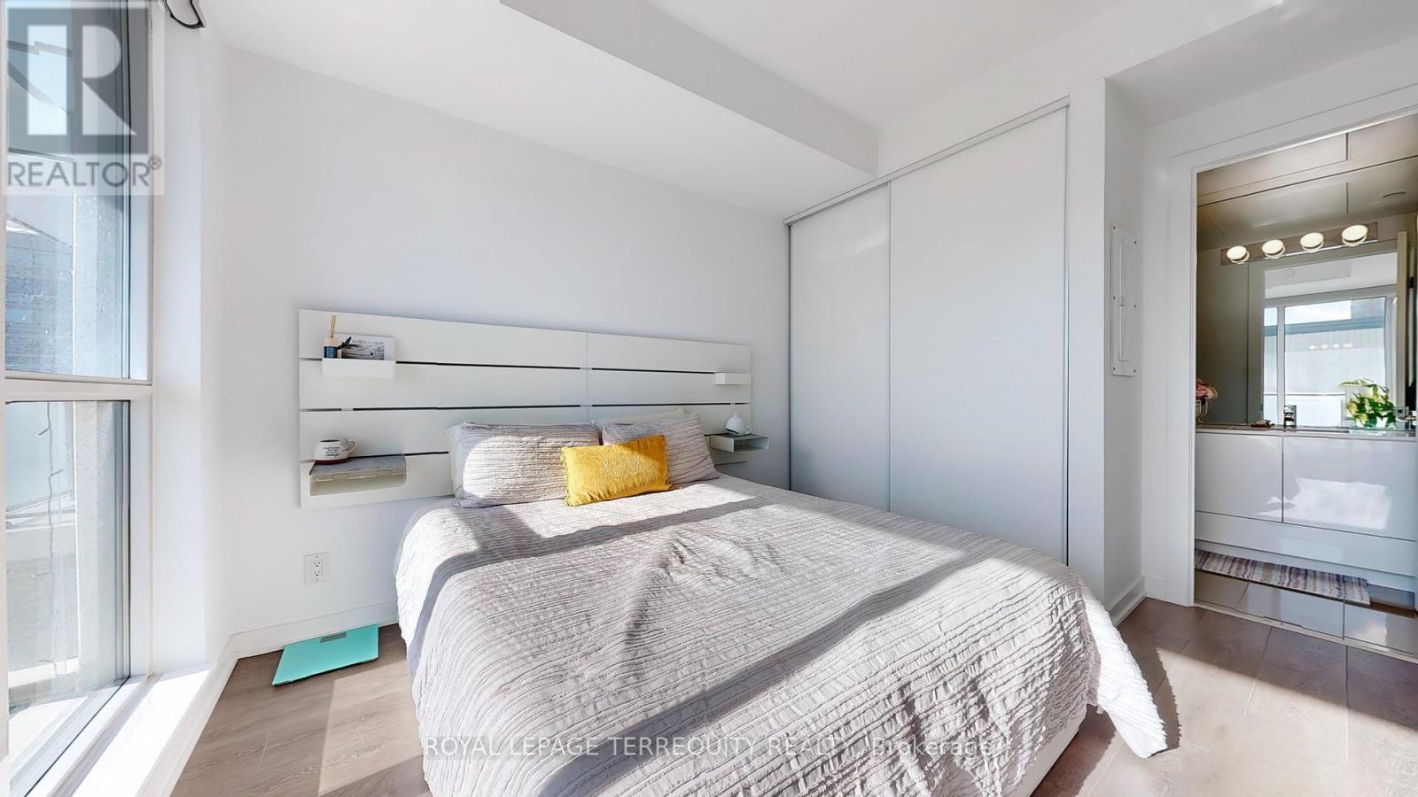 906 - 609 Avenue Road, Toronto, Ontario M4V 0B1 - Photo 11 - C13505408
