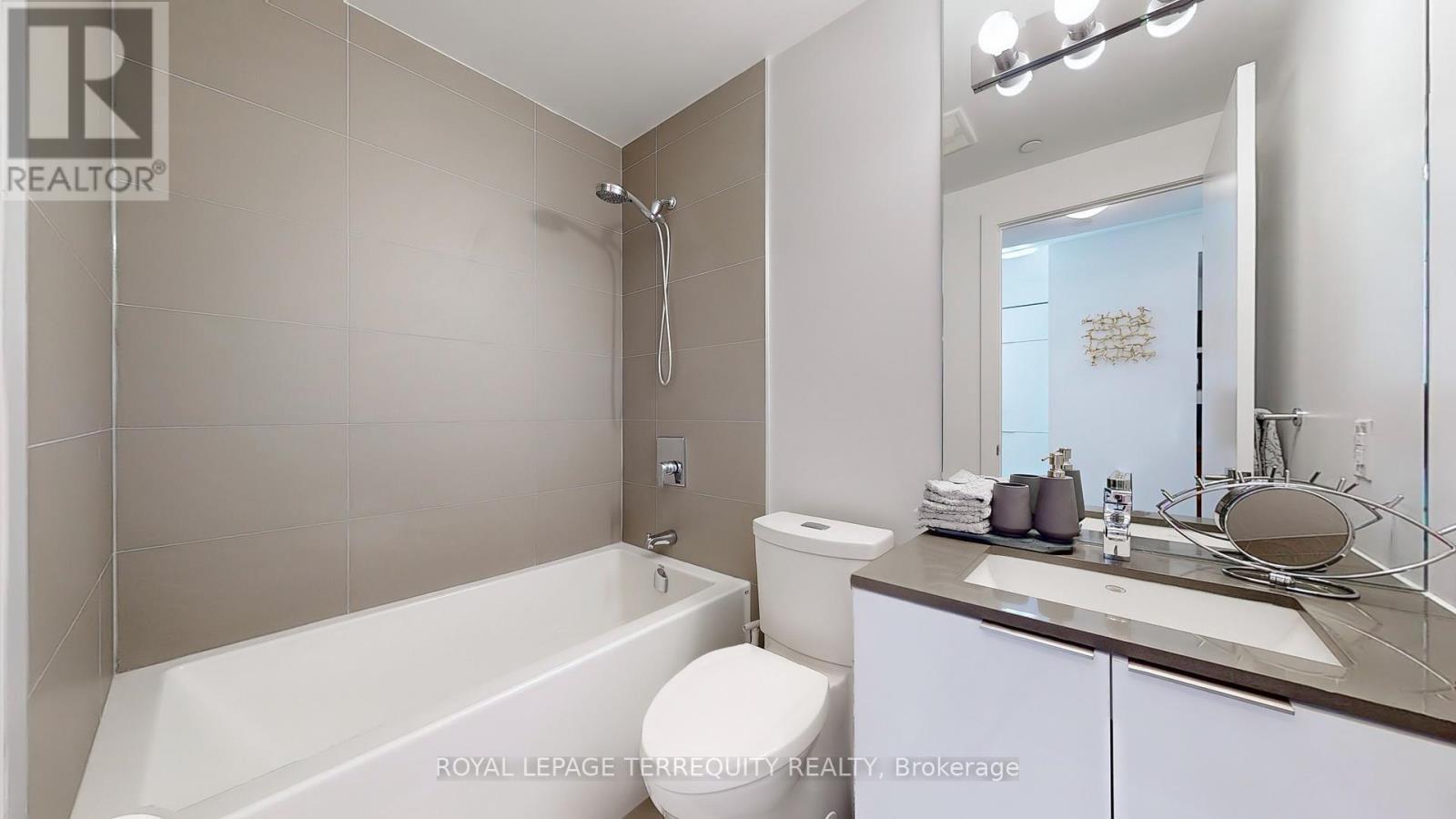 906 - 609 Avenue Road, Toronto, Ontario M4V 0B1 - Photo 17 - C13505408