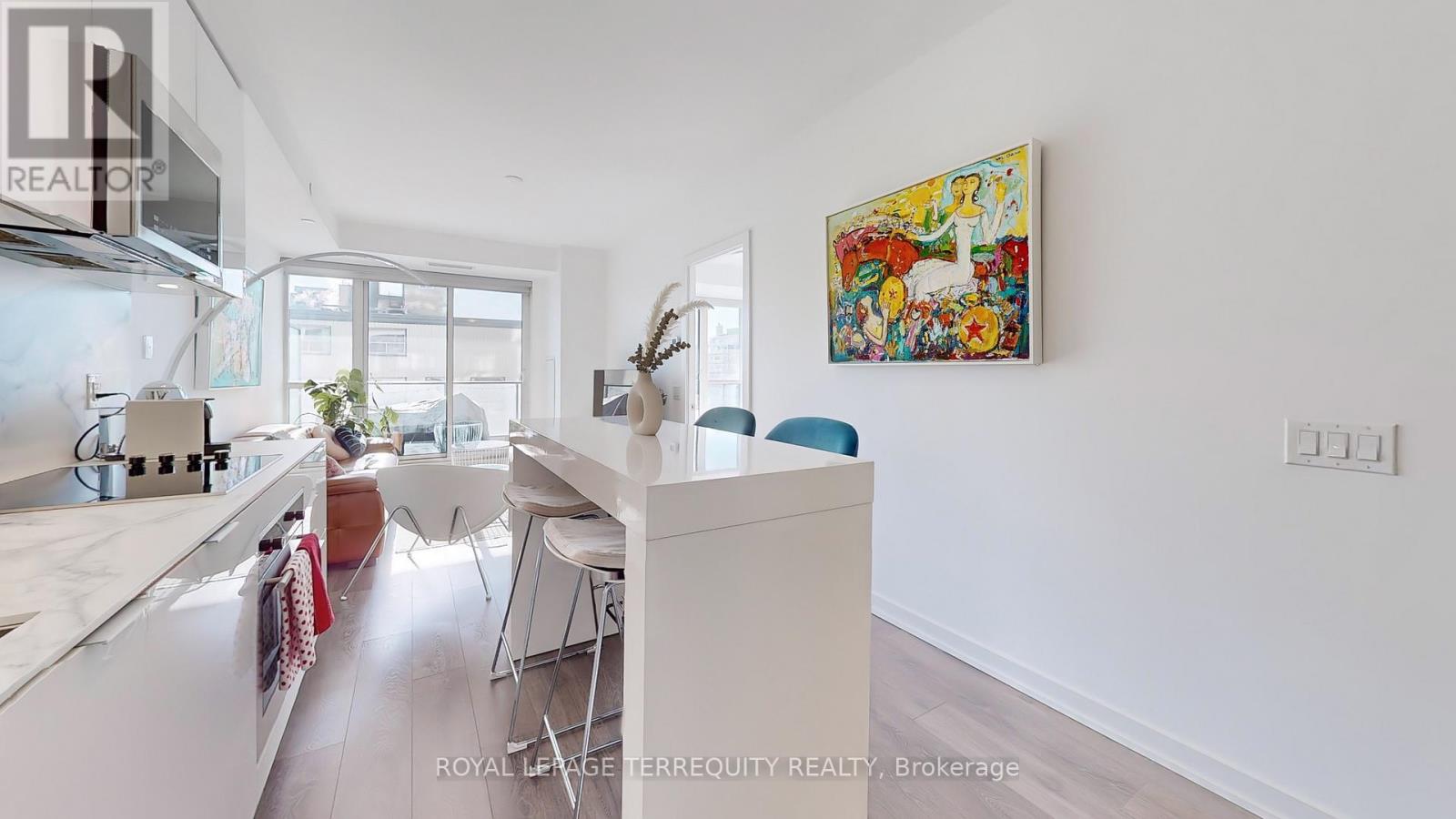 906 - 609 Avenue Road, Toronto, Ontario M4V 0B1 - Photo 5 - C13505408
