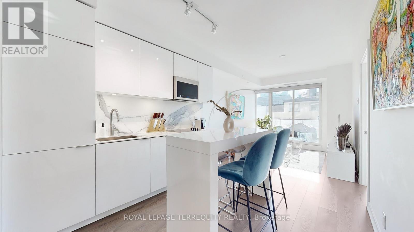 906 - 609 Avenue Road, Toronto, Ontario M4V 0B1 - Photo 6 - C13505408