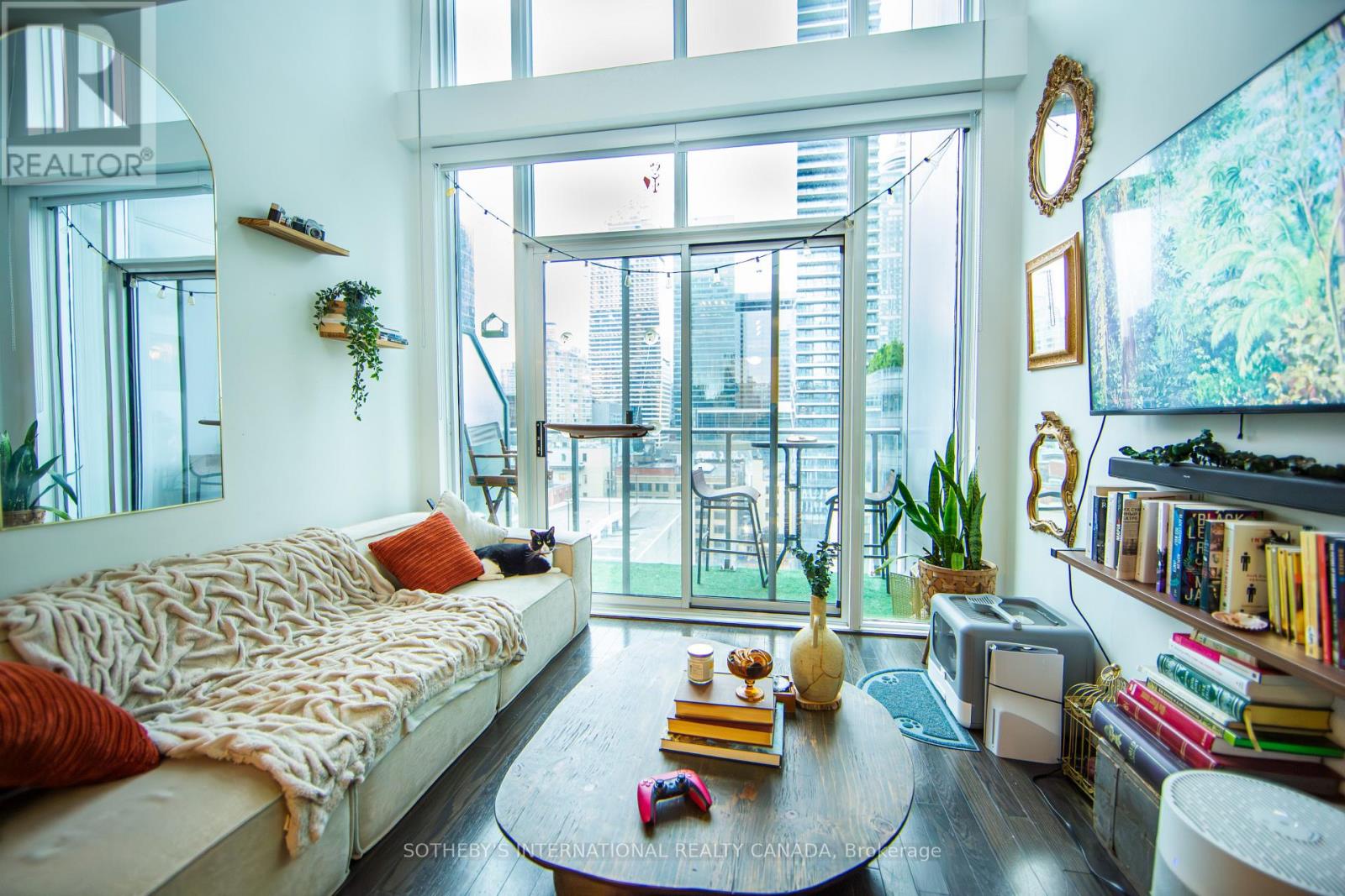 Lph 26 - 21 Nelson Street, Toronto, Ontario M5V 1T8 - Photo 2 - C13505444