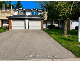 54 NICKLAUS DRIVE, Hamilton, Ontario