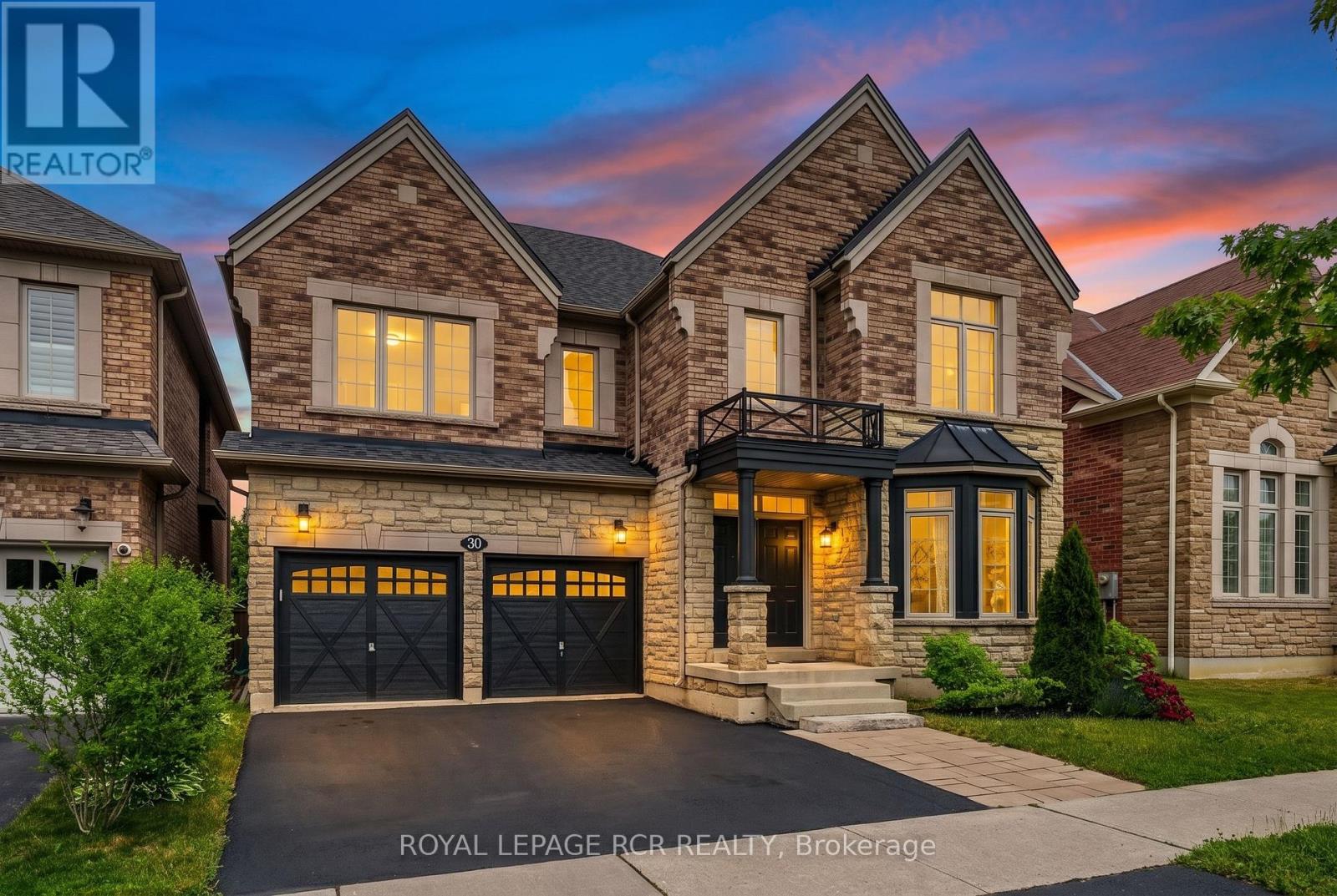30 AUGUSTINE AVENUE E, Richmond Hill, Ontario