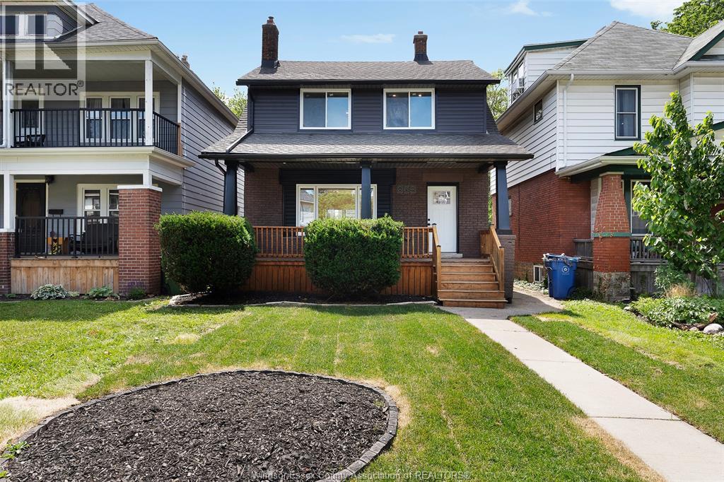 859 MOY AVENUE, Windsor, Ontario