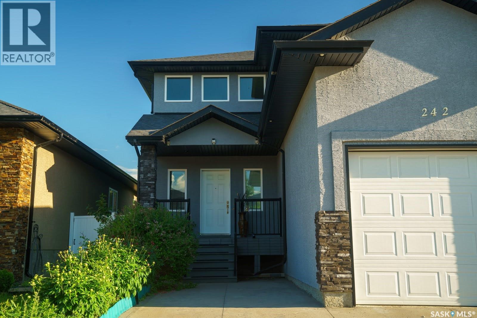 242 Pohorecky Street, Saskatoon, Saskatchewan  S7W 0J3 - Photo 3 - SK039420