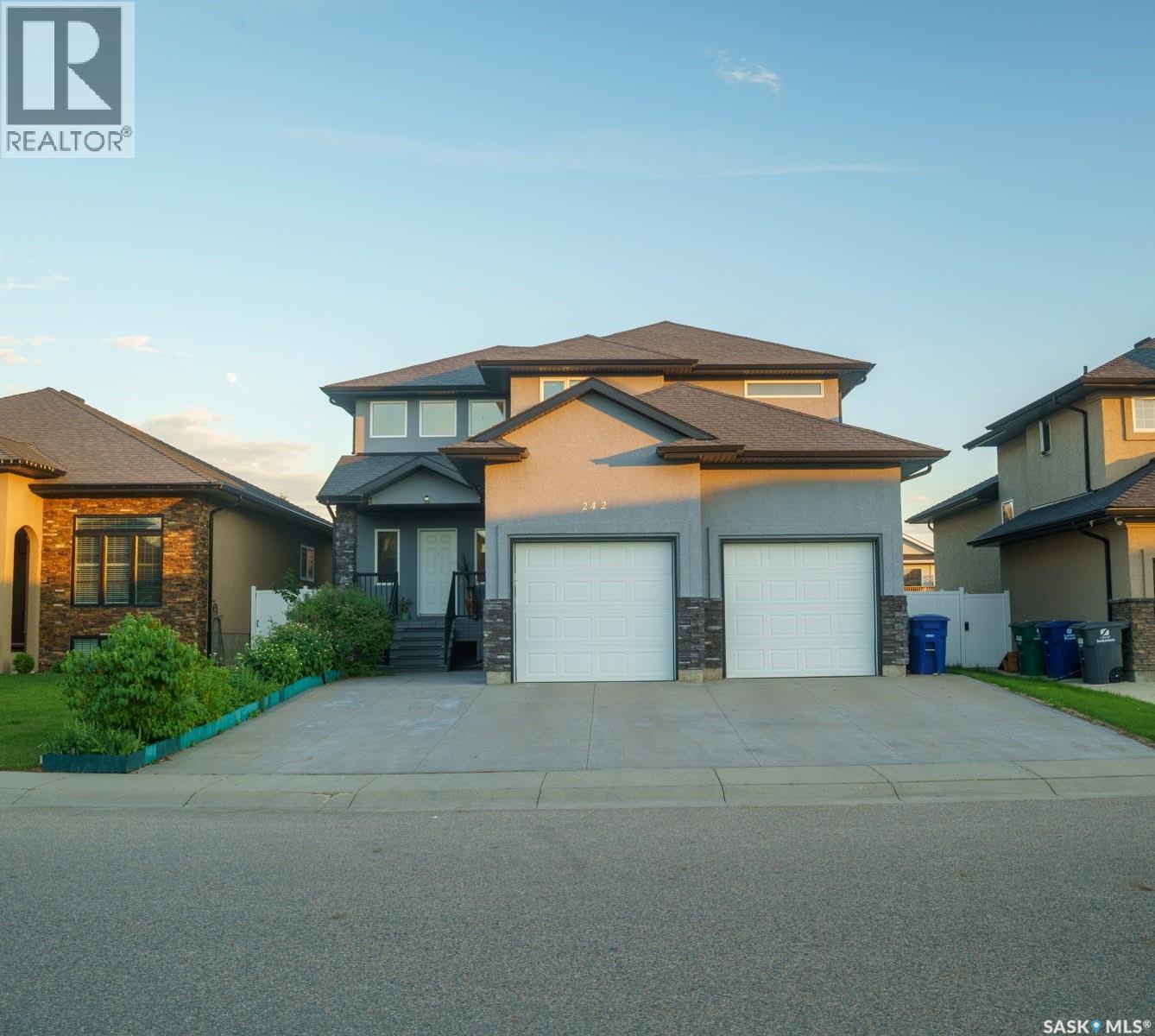 242 Pohorecky Street, Saskatoon, Saskatchewan  S7W 0J3 - Photo 2 - SK039420